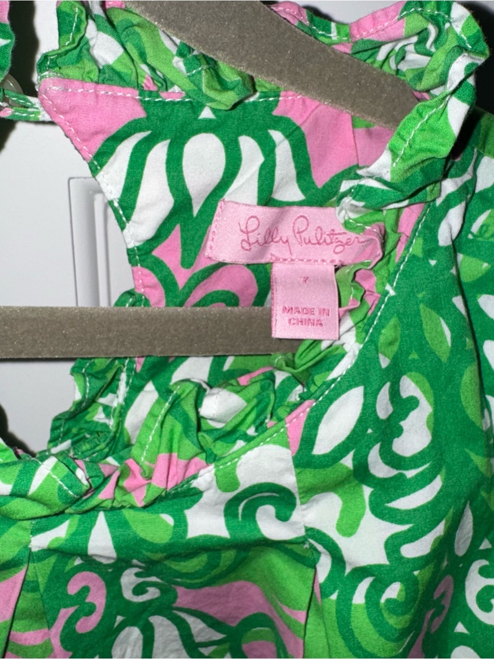 Girls Lilly Pulitzer Dress Sz 7 Green Pink White Floral Sleeveless Ruffled Neck - Picture 4 of 7